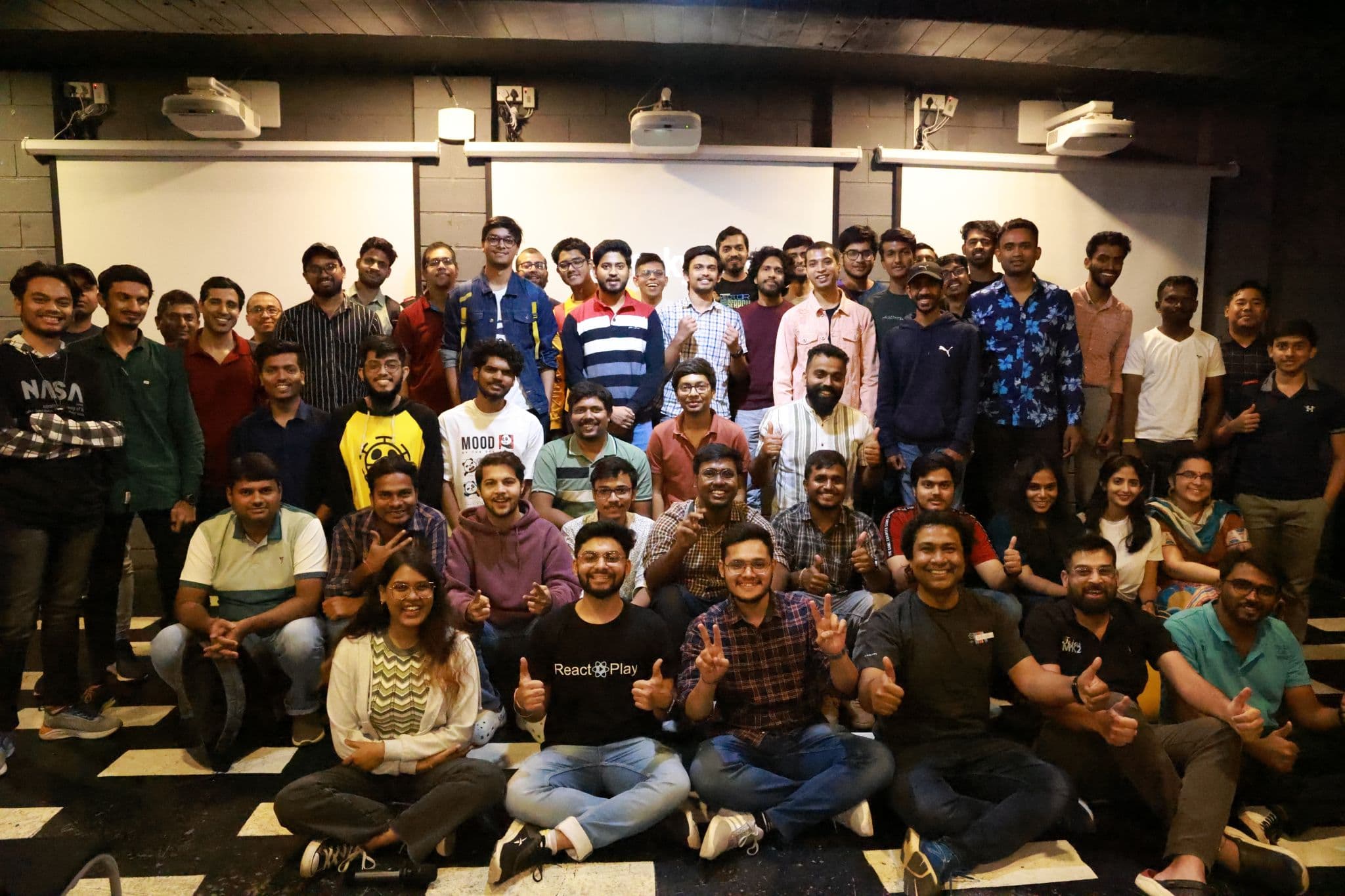 Hosted 1st ReactPlay meetup @GeekyAnts